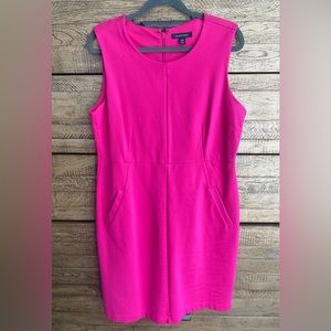 Pink fitted dress with real POCKETS. Size 12 petite.